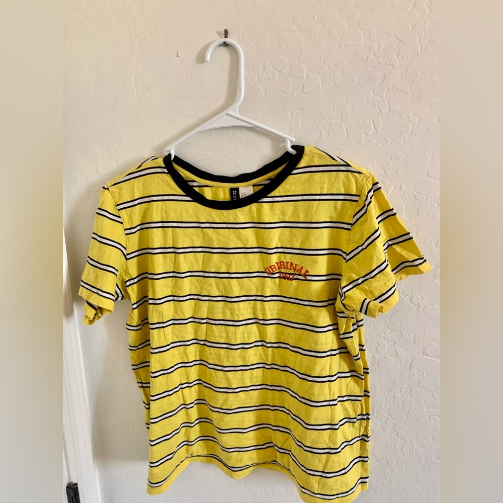 Black White and Yellow Stylish T-Shirt